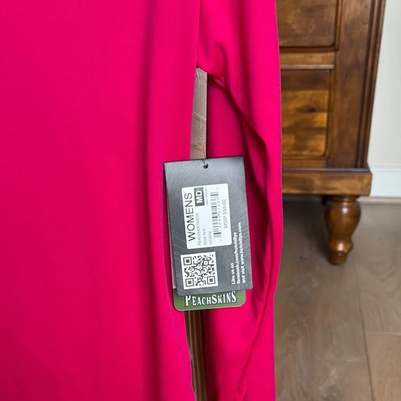 Hot Chillys turtleneck - Picture 2 of 2